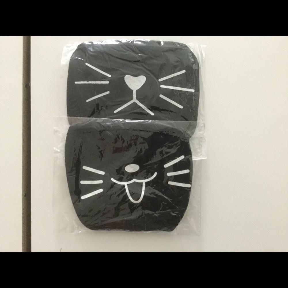 2 Black Face Masks